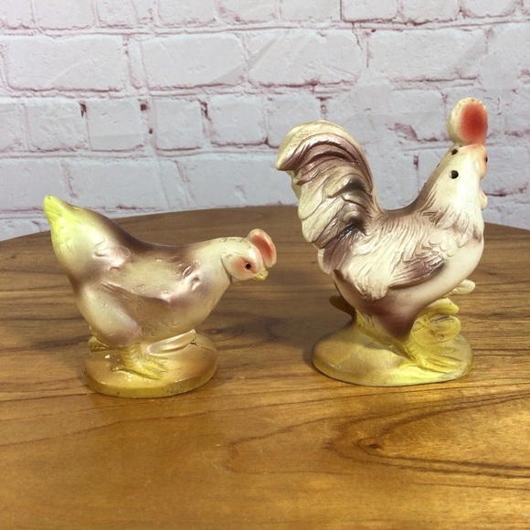 Vintage Enesco Japan Ceramic Chicken Salt And Pepper Shaker Pair - Picture 3 of 9